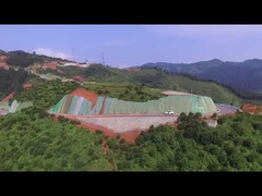 Phong cảnh tuyệt đẹp với lan can đẹp mắt để đảm bảo an toàn cho tính mạng và tài sản của bạn