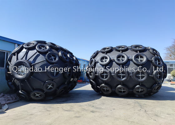 Chất lượng ISO 17357 Compliant Natural Rubber Pneumatic Rubber Fender with 50Kpa/80kpa Working Pressure for Marine Protection Nhà máy