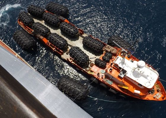 Chất lượng Giấy chứng nhận BV STS yokohama loại chắn bùn phao cao su hàng hải khí nén nhà máy sản xuất