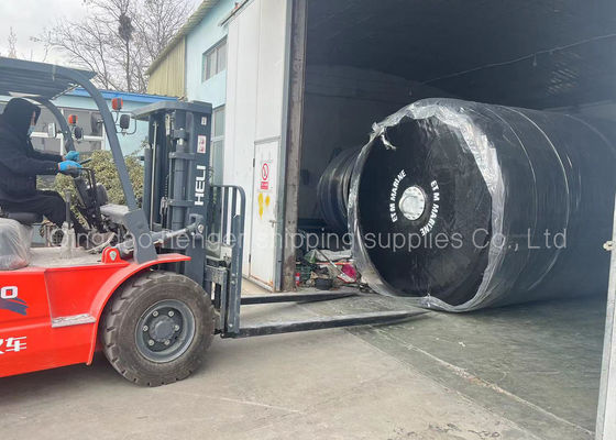 Chất lượng Bọt mật độ cao bên trong đế treo Bọt đầy Fender Trọng lượng nhẹ 2,5 * 4,1m nhà máy sản xuất
