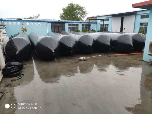 Chất lượng Túi khí cao su hải quân hạng nặng để nâng cấp phóng tàu nhà máy sản xuất