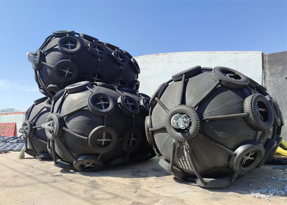 Chất lượng Tấm chắn bùn khí nén hàng hải phản ứng thấp cho tàu cập cảng Loại Yokohama nhà máy sản xuất