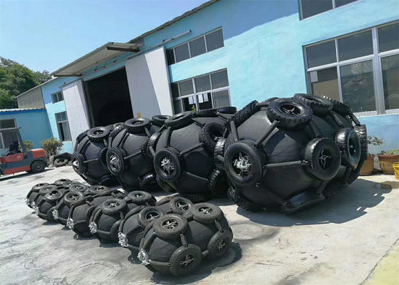 Chất lượng Thuyền tàu biển sử dụng chắn bùn cao su khí nén đáp ứng tiêu chuẩn ISO 17357 nhà máy sản xuất