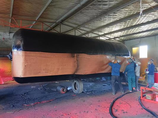 Chất lượng Tấm chắn bùn đầy bọt không thể chìm 2,3 * 6,2m với lưới xích & Mật độ bọt 70kg / M³ nhà máy sản xuất