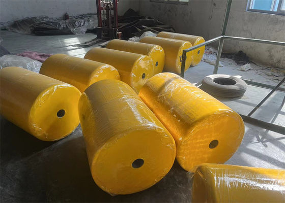 Chất lượng Máy chở bốc đầy bọt EVA polyurethane rắn biển cho bến tàu thuyền nhà máy sản xuất