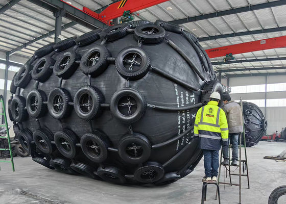 Chất lượng Phòng vệ biển khí nén Yokohama Phòng vệ cao su tự nhiên bơm lên với lưới dây chuyền nhà máy sản xuất