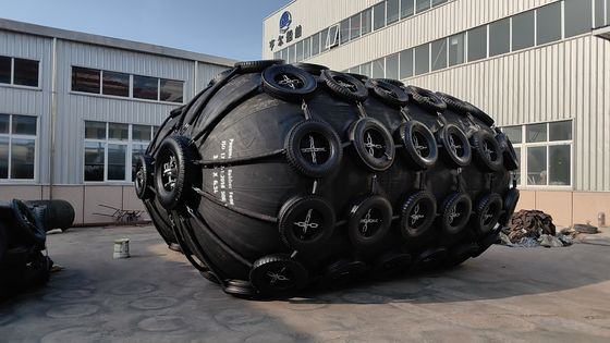 Chất lượng Sling Pneumatic và Net Type Marine Rubber Fender nhà máy sản xuất