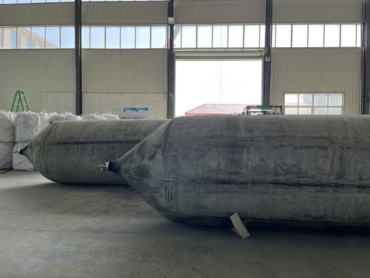 Chất lượng High Pressure Resistance Inflatable Marine Airbags Cylindrical Type Offering Performance For Ship Launching Cargo Handling nhà máy sản xuất