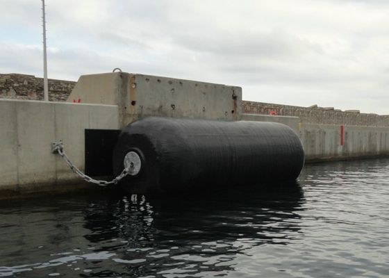 Chất lượng Vật liệu cao su tự nhiên Bọt đầy Fender EVA Phao cho tàu cá ngừ nhà máy sản xuất