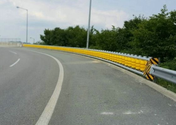Chất lượng Chống va chạm an toàn Roller Barrier tốt hơn dễ cháy Đối với Crossroads phức tạp nhà máy sản xuất
