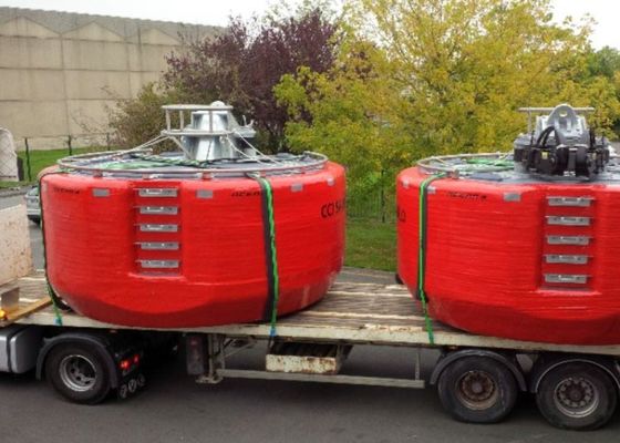 Chất lượng Phao tàu đầy màu sắc Phao điều hướng hàng hải với lớp phủ Polyurea bên ngoài nhà máy sản xuất