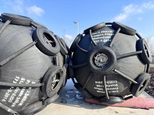 Chất lượng Bảo vệ tàu cập bến bằng cao su khí nén biển nhà máy sản xuất