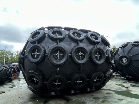 Chất lượng Vè chắn bùn hàng hải khí nén độ bền cao với lưới lốp xích Phương thức thanh toán Western Union Lý tưởng cho an toàn cập tàu nhà máy sản xuất