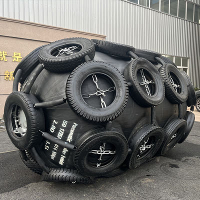 Chất lượng ISO 17357 Certified Natural Rubber Pneumatic Fender with 50Kpa Working Pressure for Marine Safety Nhà máy