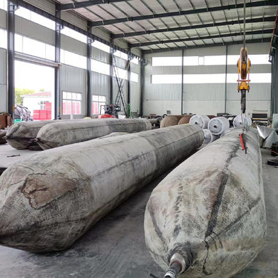Chất lượng Vỏ khí cao su bơm cho vận chuyển bến cảng biển nhà máy sản xuất