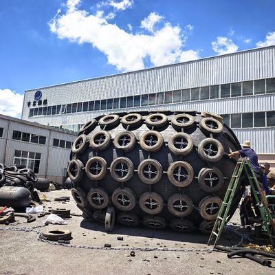 Chất lượng Đệm cao su hơi ISO17357 để bảo vệ va chạm hàng hải nhà máy sản xuất