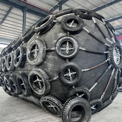 Chất lượng Áp suất bên trong ban đầu 80kpa, Loại lưới chắn bùn biển lý tưởng cho việc hấp thụ va chạm tàu biển và hệ thống an toàn bến tàu nhà máy sản xuất