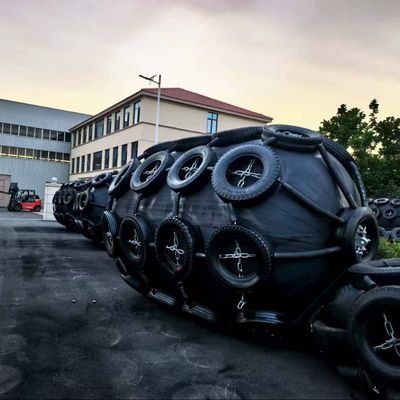 Chất lượng Marine Rubber Floating Ship Pneumatic Fender Nhà máy