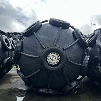 Chất lượng Heavy Duty Pneumatic Rubber Fender Inflatable Yokohama Type Fender for Protection of Large Oil Tankers and Gas Carriers nhà máy sản xuất