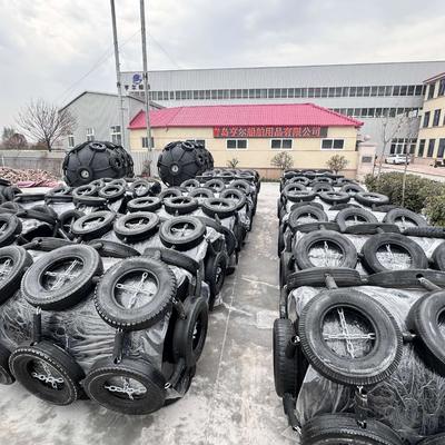 Chất lượng Vè chắn bùn bơm đầy bọt siêu bền có chứng nhận CCS  Số lượng đặt hàng tối thiểu 1 chiếc nhà máy sản xuất