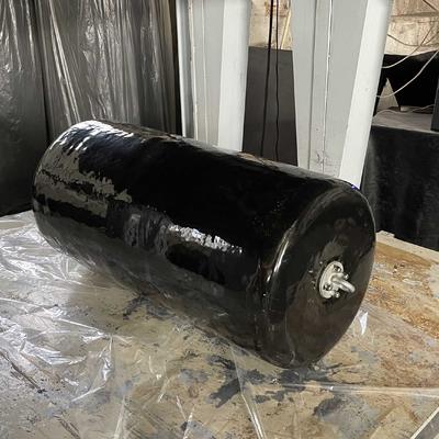 Chất lượng Vè chắn bùn bơm đầy bọt được chứng nhận BV cho Ứng dụng Tiêu chuẩn STS (Tàu-sang-Tàu) nhà máy sản xuất