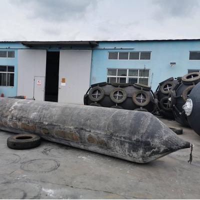 Chất lượng High Pressure Resistance Inflatable Marine Airbags Cylindrical Type Offering Performance for Ship Launching and Cargo Handling nhà máy sản xuất