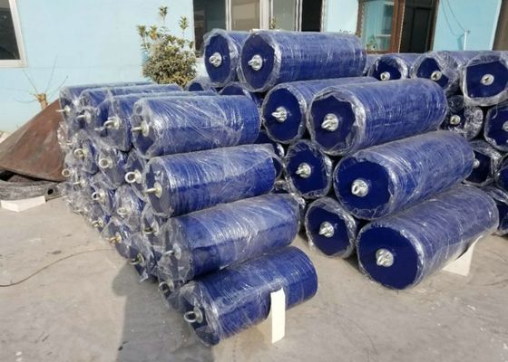 Chất lượng Dia2000XL3500 MM Chắn bùn đầy bọt cho thuyền Máy bay Lốp gắn tàu nhà máy sản xuất