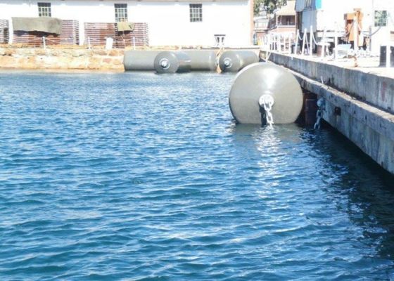 Chất lượng Marine Fender with High Energy Absorption Capacity UV Resistant And Corrosion Resistant Foam Filled Fender with 24 Months Warranty Nhà máy