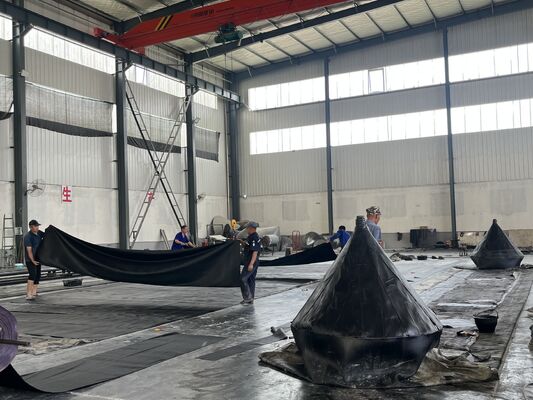 Chất lượng Marine Rubber Airbag with High Grip Surface Pattern for Stable Shipyard Positioning in 0.8-3 M Diameter and 4-25 M Length Nhà máy