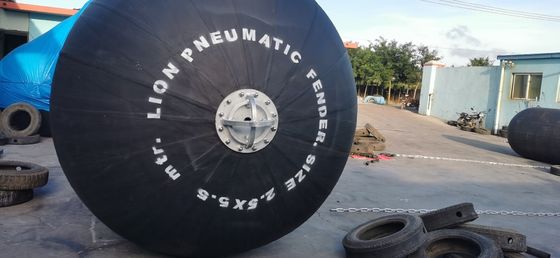 Chất lượng Tấm chắn bùn nổi bằng khí nén Bộ chắn bùn cao su khí nén Yokohama nhà máy sản xuất