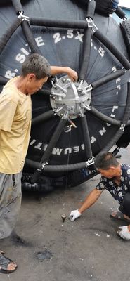 Chất lượng Tấm chắn bùn nổi bằng khí nén Bộ chắn bùn cao su khí nén Yokohama nhà máy sản xuất