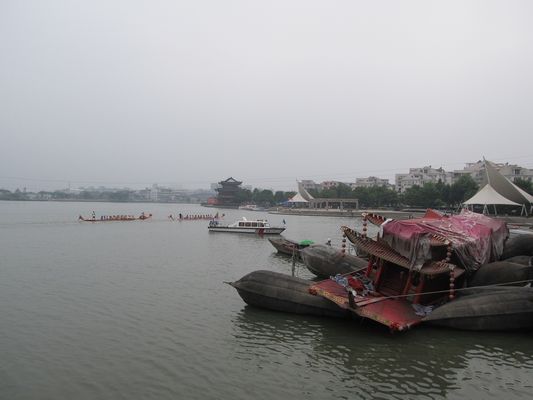 Chất lượng Vận chuyển túi khí cao su hàng hải bơm hơi Ra mắt / Nâng cấp / Nâng hạ nhà máy sản xuất