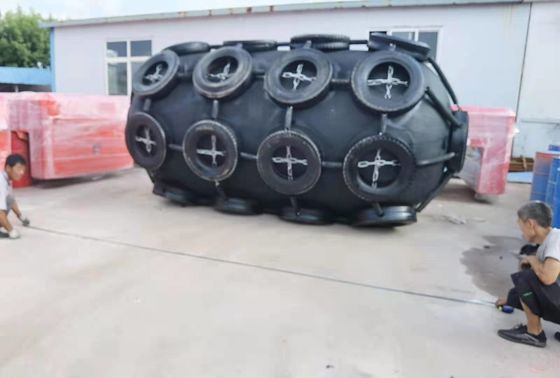 Chất lượng Bộ chắn bùn cao su khí nén loại Yokohama Chắn bùn cao su hàng hải nhà máy sản xuất