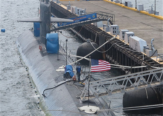 Chất lượng 50Kpa 80Kpa Tàu ngầm khí nén cao su Fender Dock Loại nhà máy sản xuất