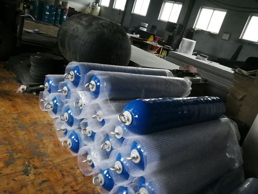 Chất lượng Bọt EVA không để lại dấu lấp đầy cho chắn bùn hàng hải và bảo vệ cạnh bến tàu với sản xuất tùy chỉnh theo tiêu chuẩn ISO17357 nhà máy sản xuất