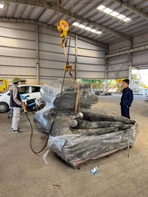 Chất lượng Đặc điểm kỹ thuật cao Dây cao su Tàu phóng túi khí 4-12 lớp 1,8 * 12m nhà máy sản xuất