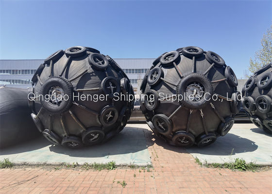 Chất lượng ISO 17357 Compliant Natural Rubber Pneumatic Rubber Fender with 50Kpa/80kpa Working Pressure for Marine Protection Nhà máy